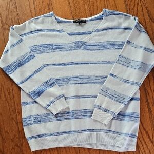 FRENCH KYSS BLUE/WHITE STRIPE V-NECK SWEATER (NEW $98) SZ M